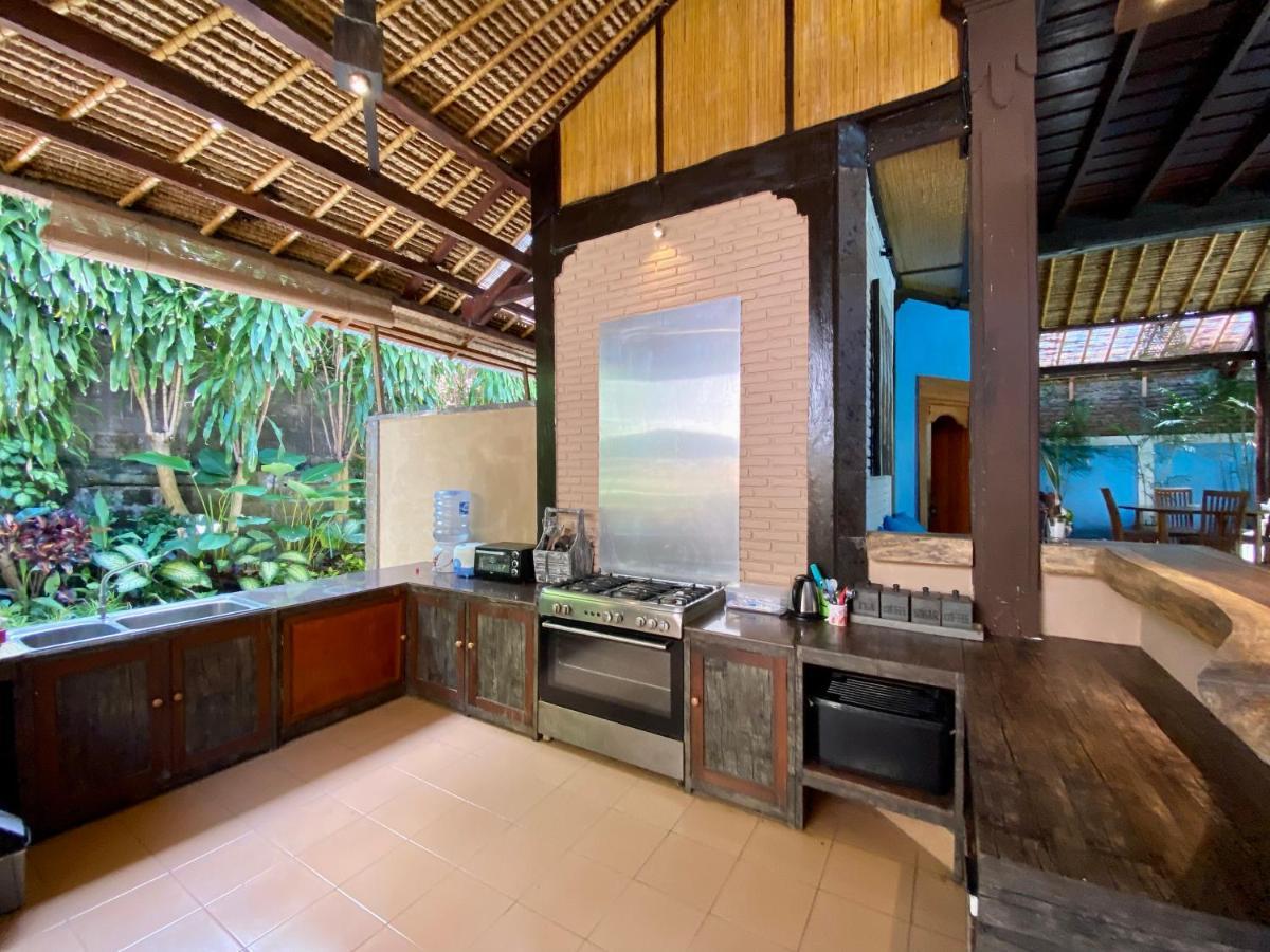 Little Tree House Hotel Sanur Екстериор снимка
