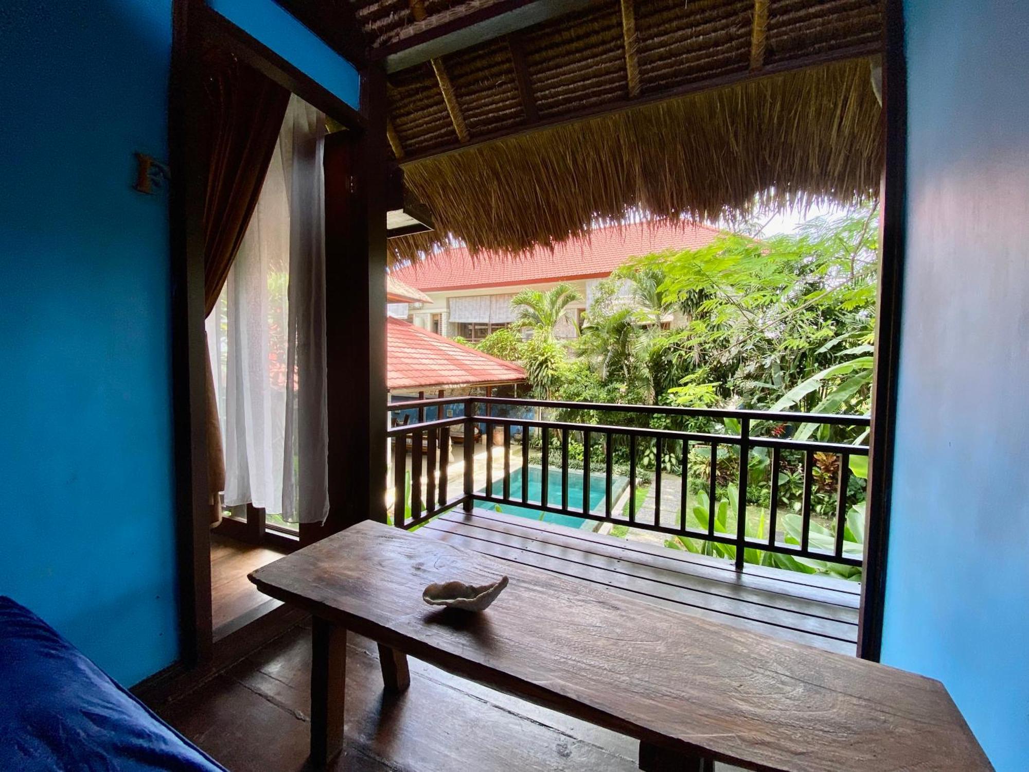 Little Tree House Hotel Sanur Стая снимка